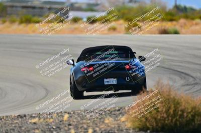 media/Oct-18-2025-Extreme Speed (Sat) [[d6d7e1fef1]]/Group 3 Purple/Session 3 (Turn 1)/